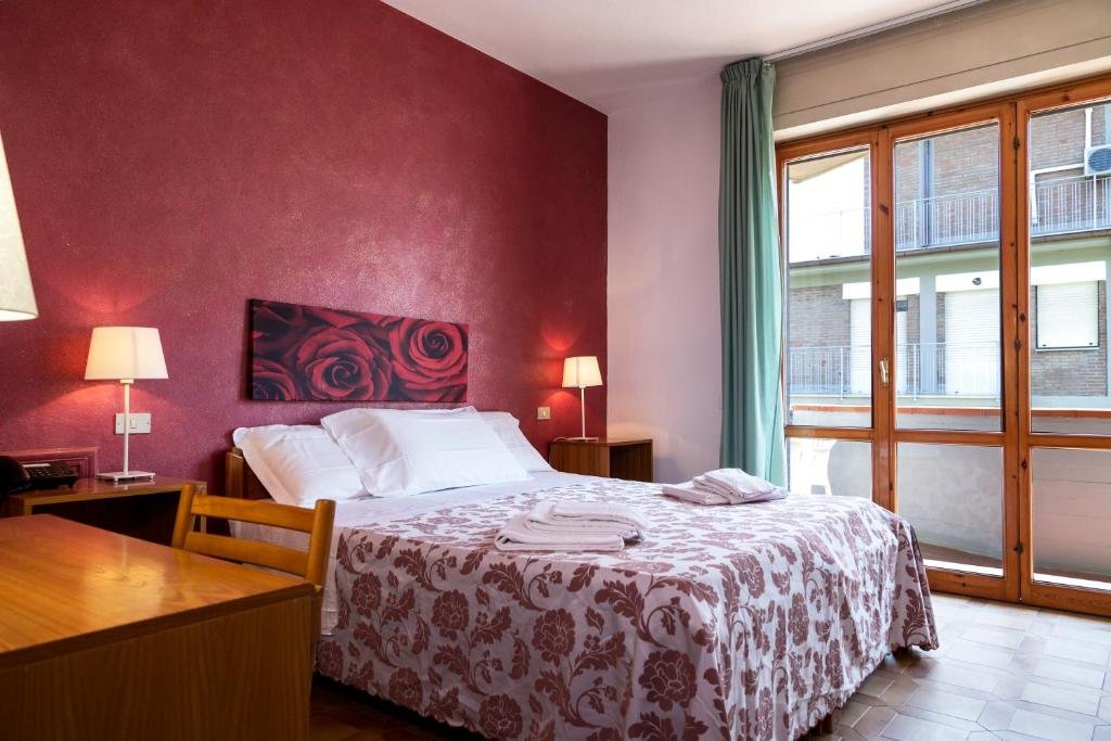 Standard Double room with balcony Hotel Parco dei Pini
