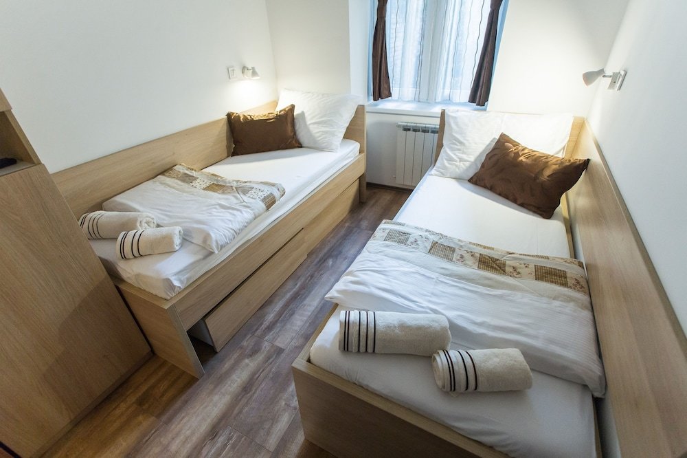 Люкс Guesthouse BED 4 YOU