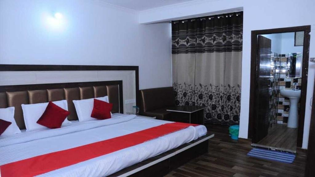Deluxe Triple room Hotel Lord Paradise, Katra