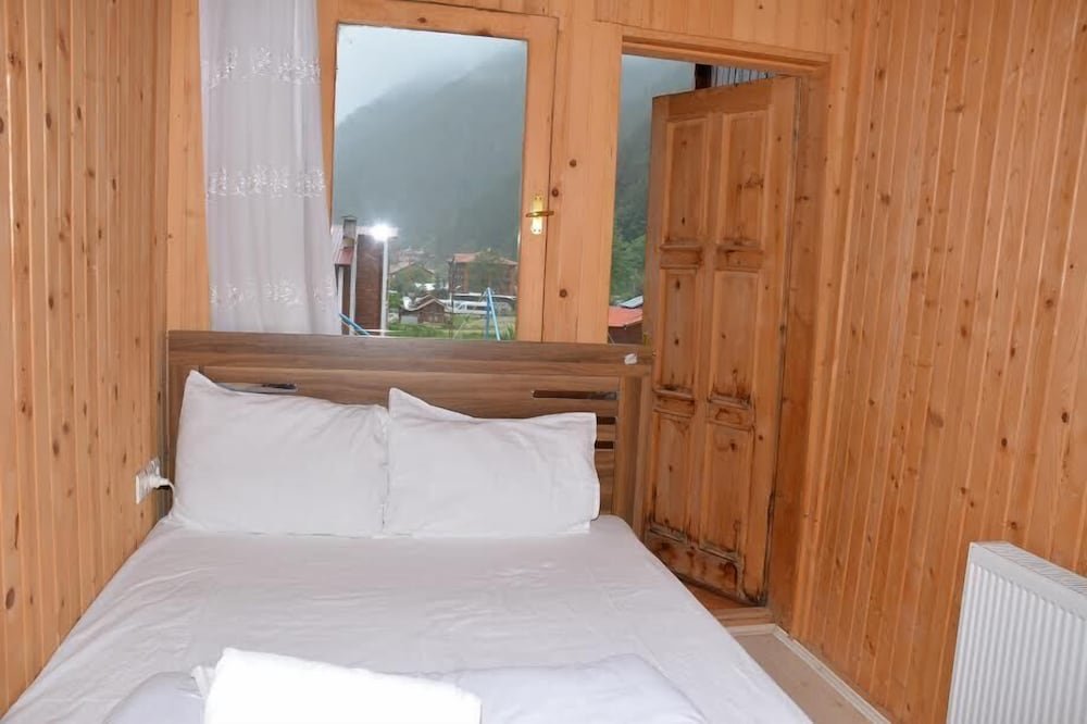 Standard double chambre avec balcon Uğur Motel