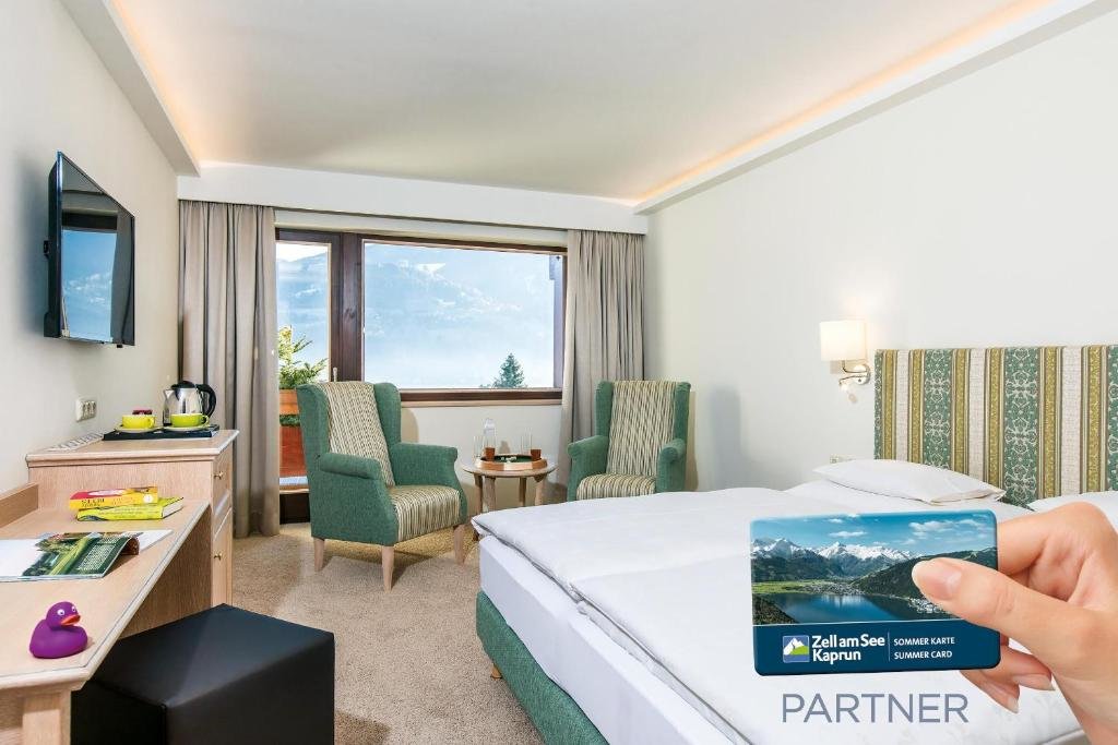 Номер Standard ALPIN- Das Sporthotel - SKI IN SKI OUT cityXpress, SUMMERCARD INCLUDED