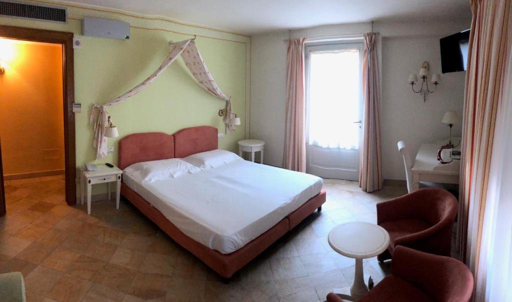 Deluxe Zimmer Poggio Radicati - Hotel