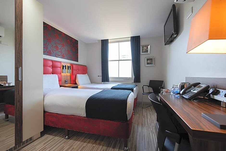 Двухместный люкс Simply Rooms & Suites