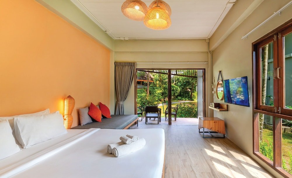 Deluxe villa Peter Pan Resort @ Koh Kood