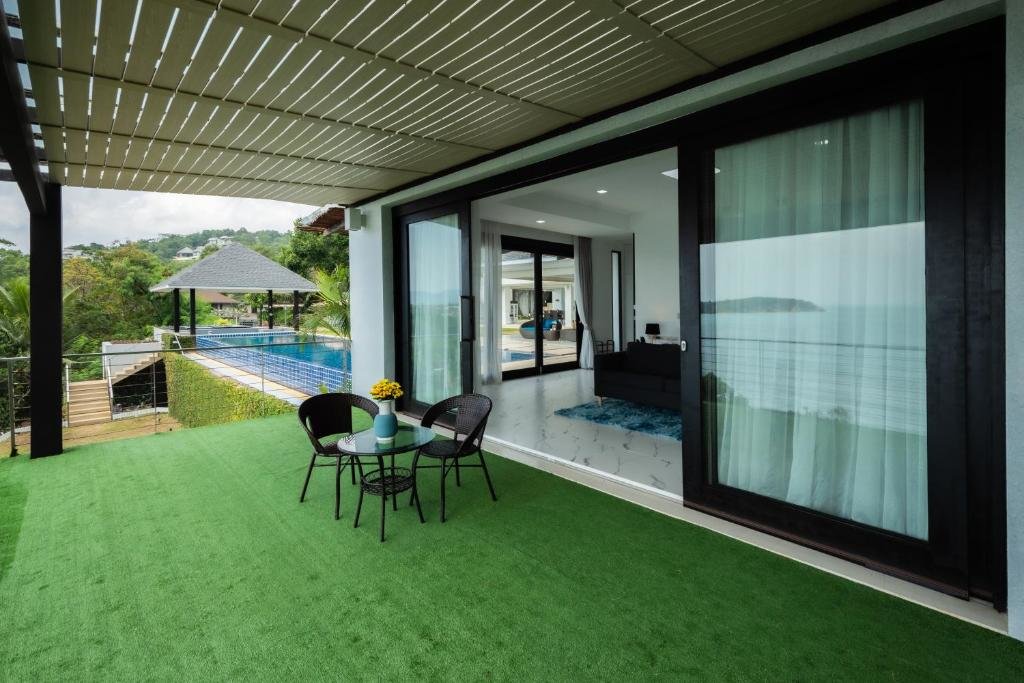 Двухместный люкс с видом на океан Bluemango Pool Villa & Resort Koh Samui
