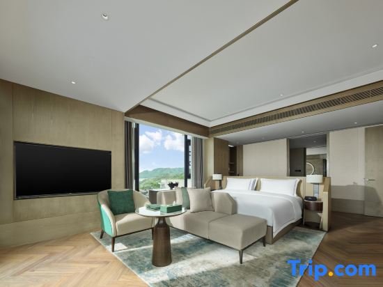 Premier Suite Liyang Hentique Resort & Spa Villa