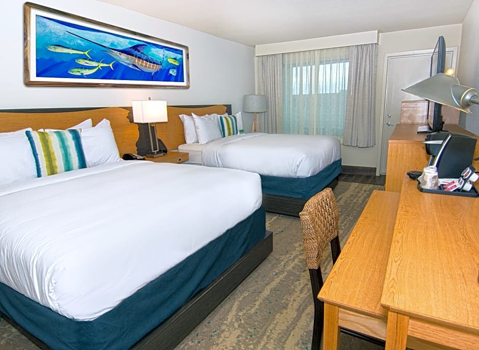 Четырёхместный номер Standard с балконом и oceanfront Guy Harvey Resort on Saint Augustine Beach