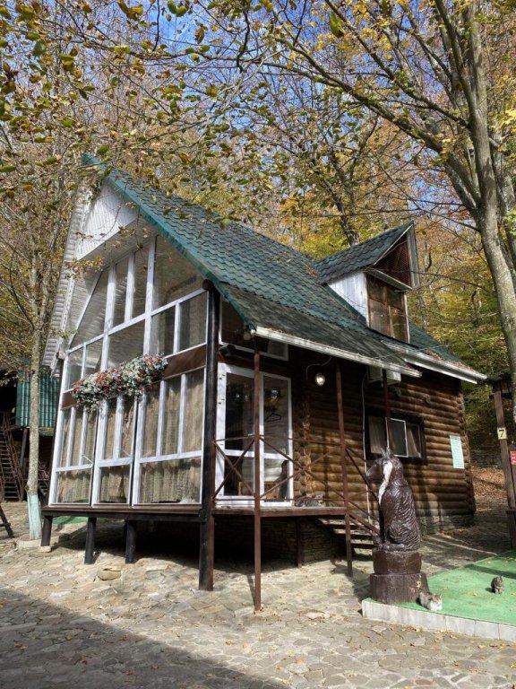 Standard Hütte Kholodnyi Ruchei