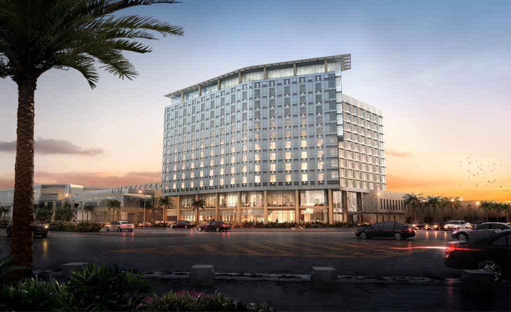 Четырёхместный номер Standard Crowne Plaza - Jeddah Al Salam, an IHG Hotel