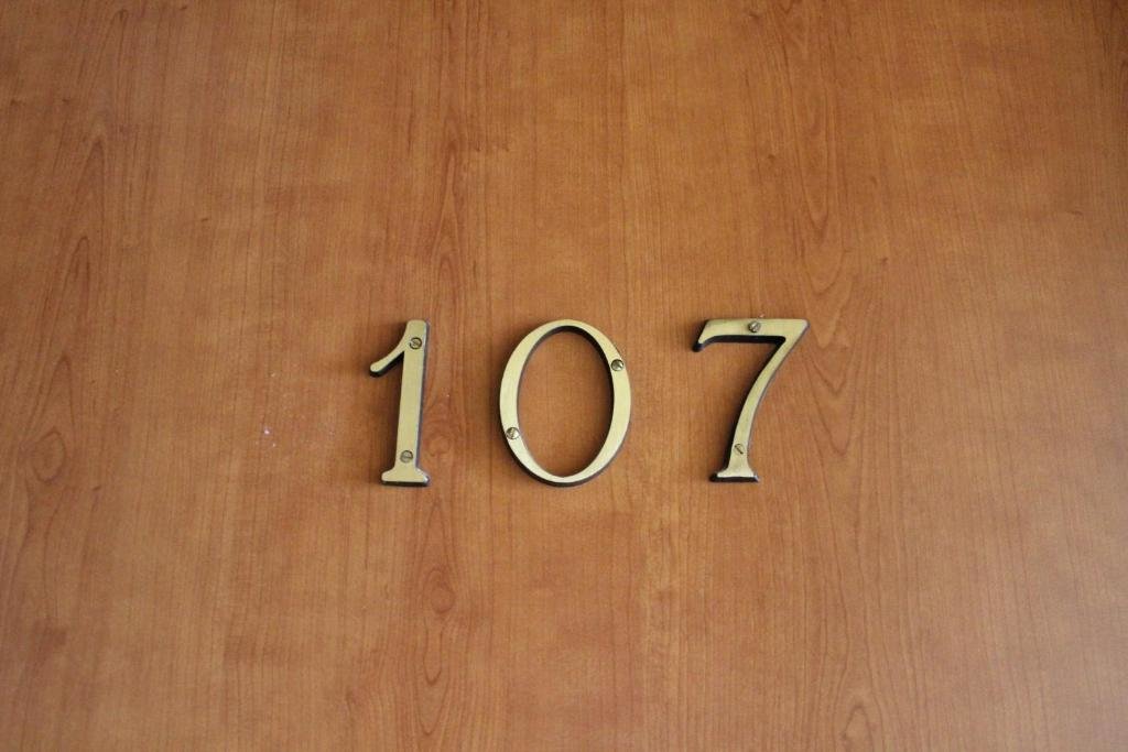 Трёхместный номер Standard Hotel 106