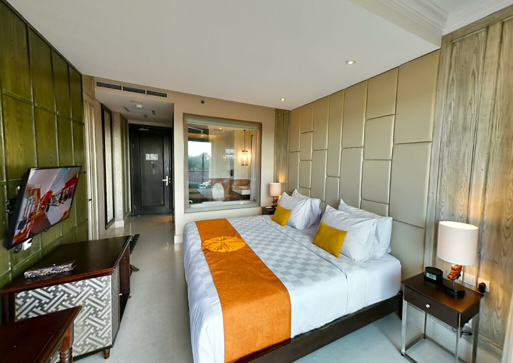 Deluxe room with balcony Jambuluwuk Oceano Seminyak Hotel