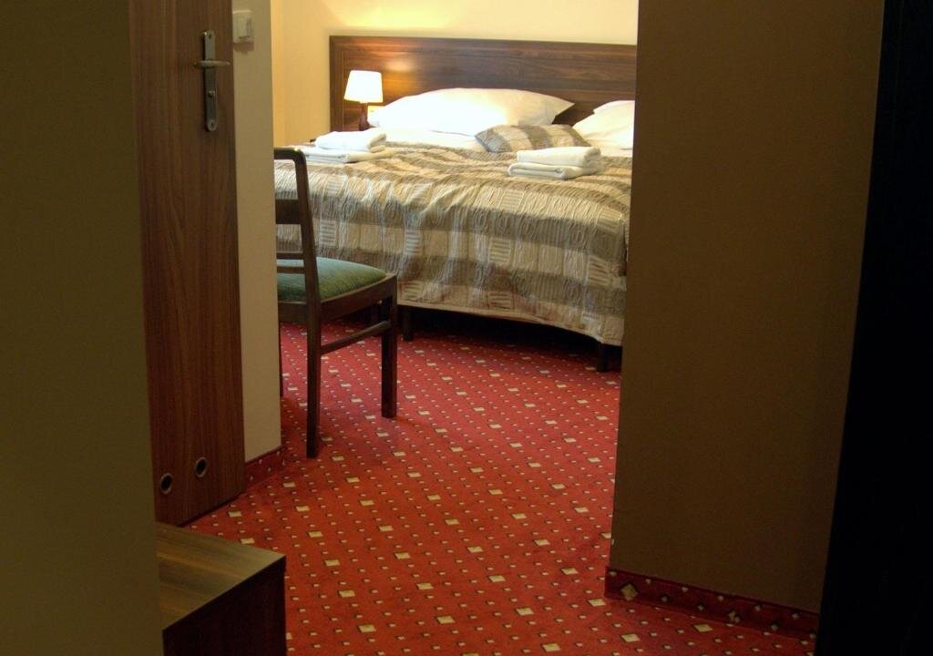 Standard triple chambre Hotel Kochanów