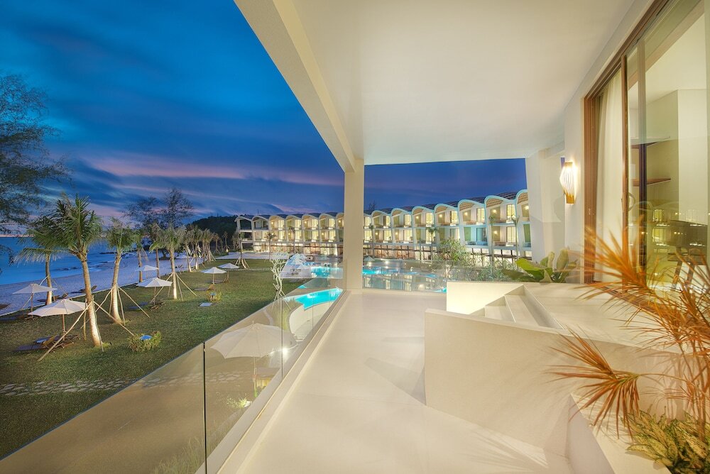 Семейный номер Standard с 2 комнатами с видом на океан The Shells Resort & Spa Phu Quoc