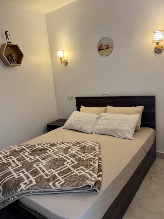 Deluxe room Giza pyramids view homestay