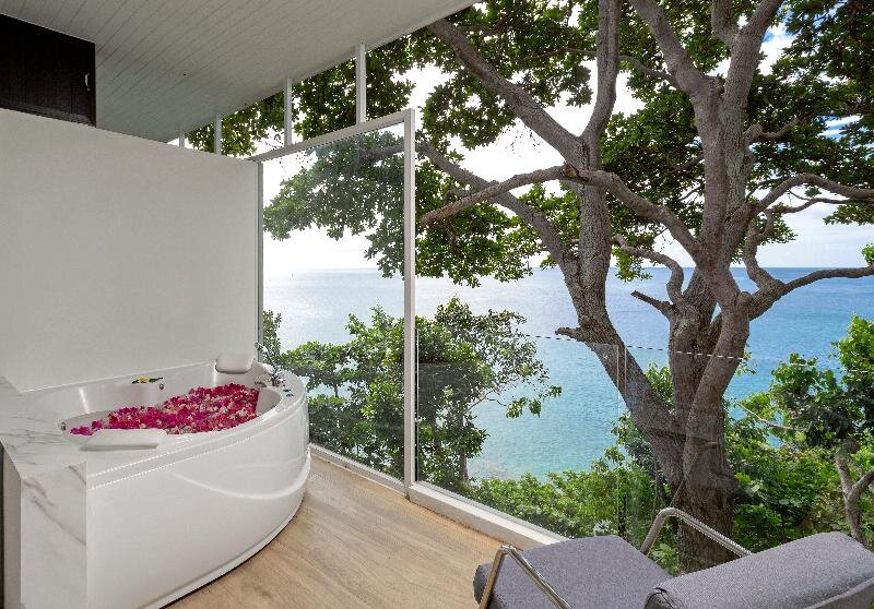 Suite junior con balcón y con vista al océano Secret Cliff Villa