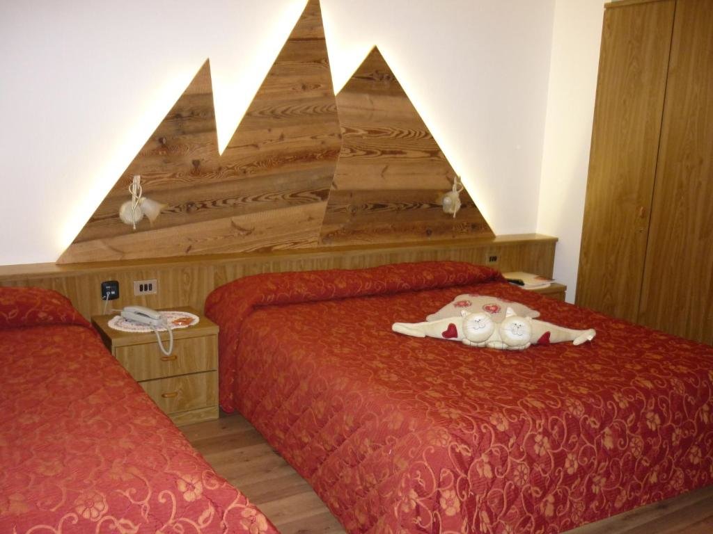 Standard Dreier Zimmer mit Balkon Hotel Ciampian