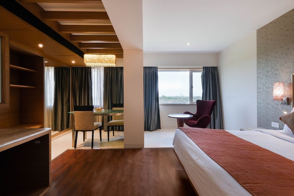 Двухместный номер Premium 7 Apple Hotel Pimpri Pune