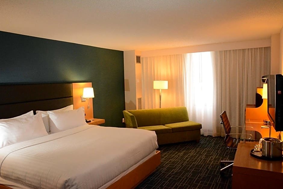 Other Holiday Inn Express Stamford, an IHG Hotel