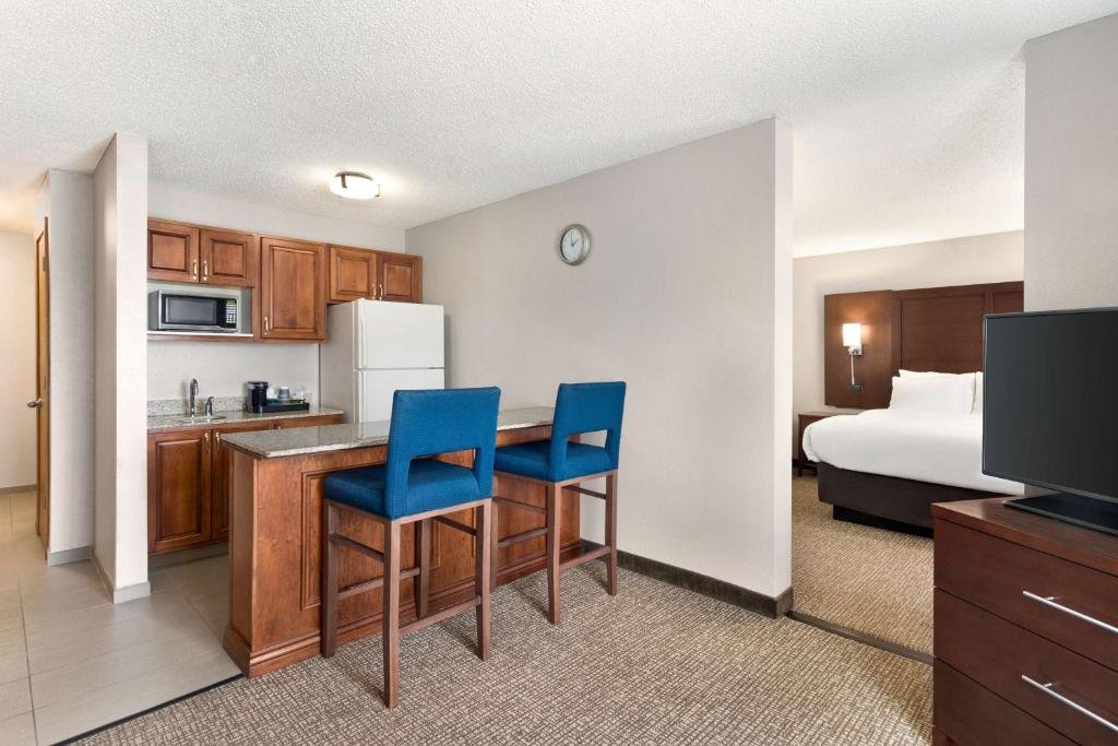 Suite cuádruple Country Inn & Suites by Radisson, Stillwater, MN