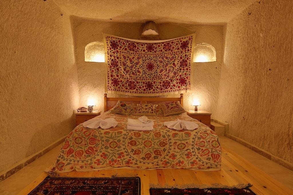 Nostalji Cave Suit Goreme, Cappadocia, Turkey. Book hotel Nostalji Cave ...