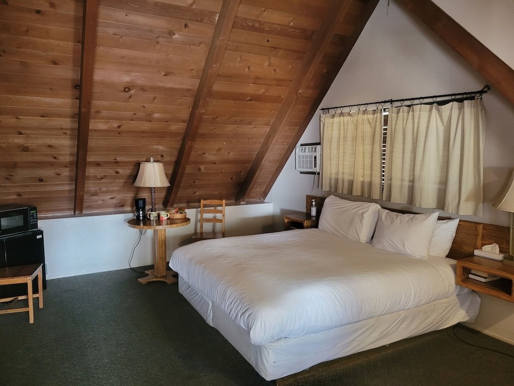 Camera Standard con balcone Sleepy Hollow Cabins & Hotel