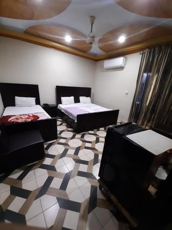 Deluxe room Hotel Laxen Inn Multan