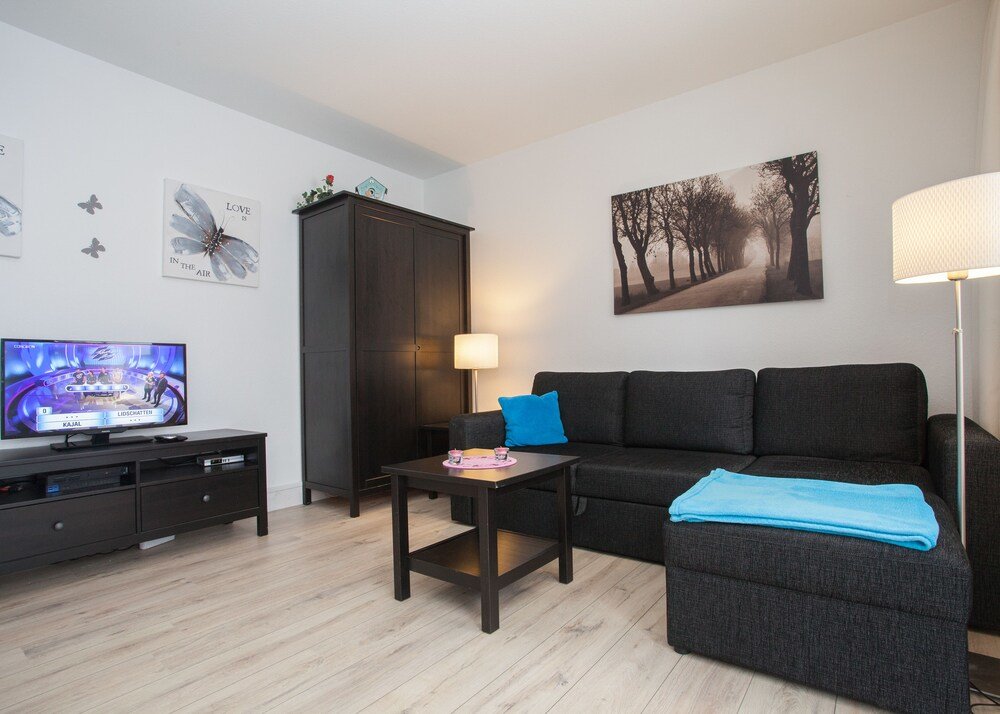 1 Bedroom Apartment with balcony Appartement Brink Fichtenweg 43