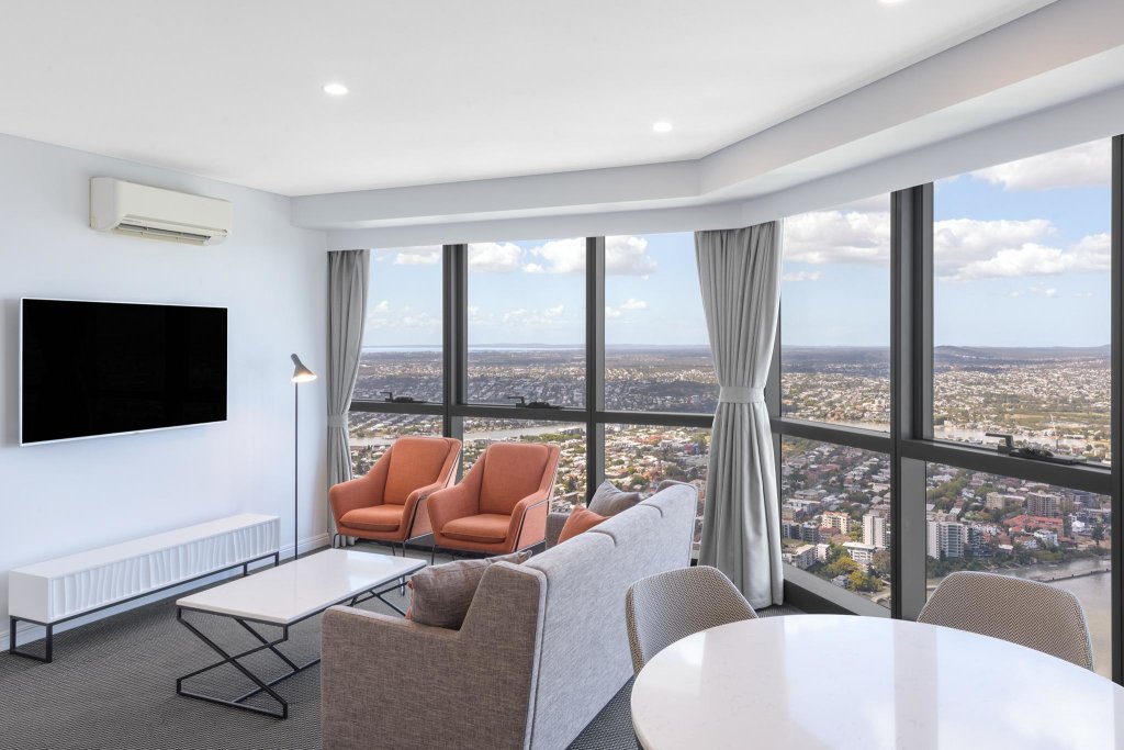 Люкс с 2 комнатами Meriton Suites Adelaide Street, Brisbane
