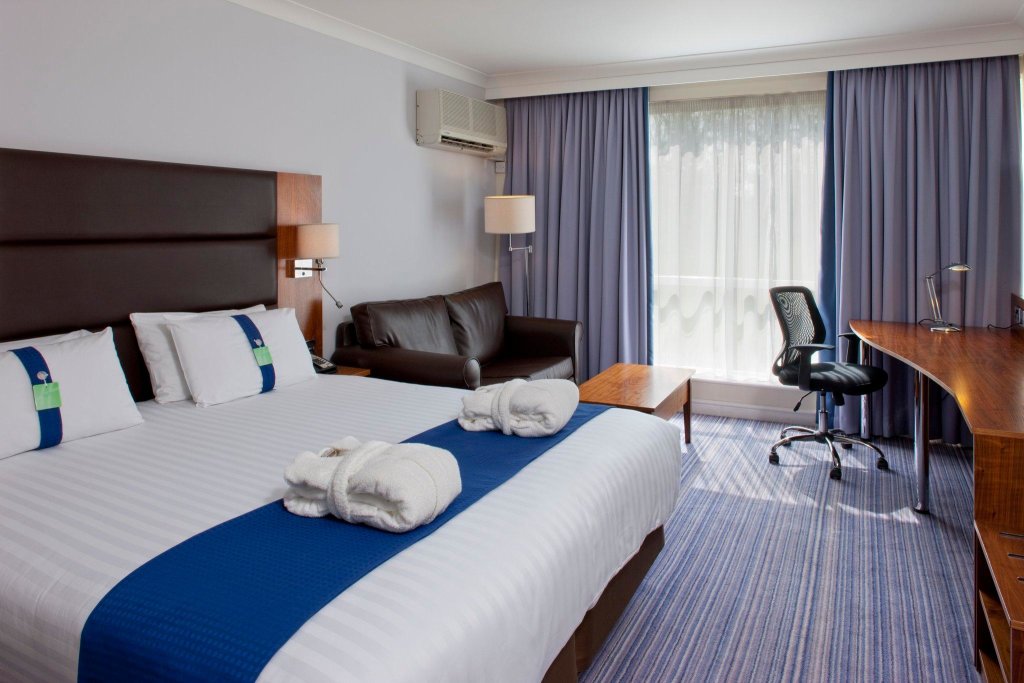 Двухместный номер Premium Holiday Inn Newport, an IHG Hotel