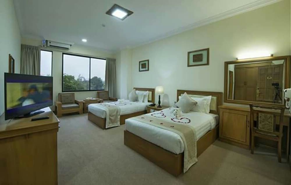 Superior Doppel Zimmer mit Stadtblick Hotel Shwe Nann Htike