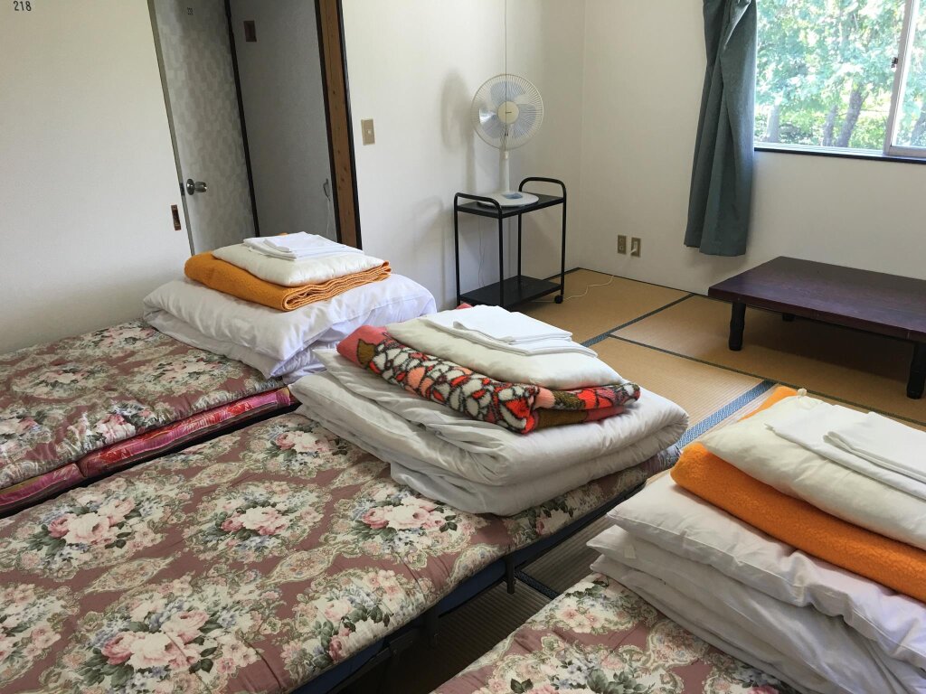Четырёхместный номер Economy Towadako Hostel