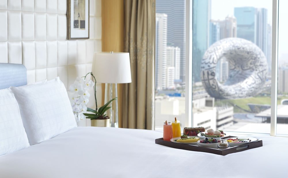 Двухместный люкс Royal Ritz Carlton DIFC Downtown Dubai