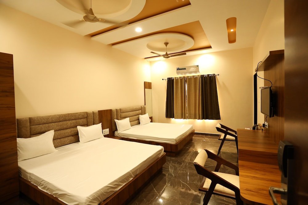 Standard Zimmer Ishwar Nain Hotel