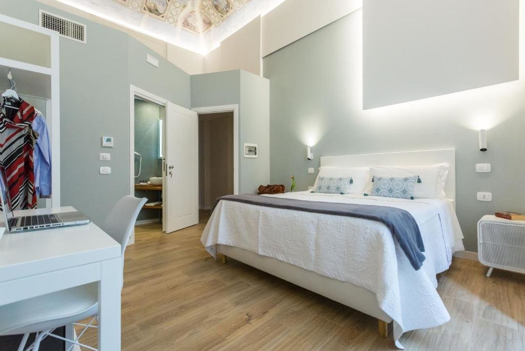 Deluxe double chambre avec balcon Bellaroto Suite & SPA