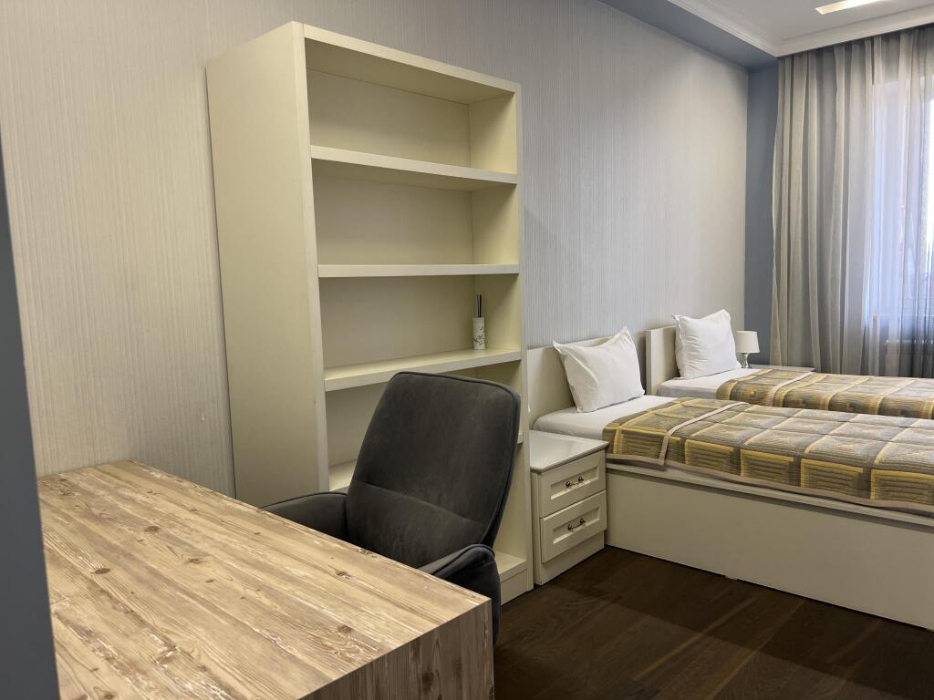 Sweet Home apartments (Свит Хоум апартаменты) на улице Бузанда 13 в Ереван,  Армения. Забронировать Sweet Home apartments (Свит Хоум апартаменты) на  улице Бузанда 13