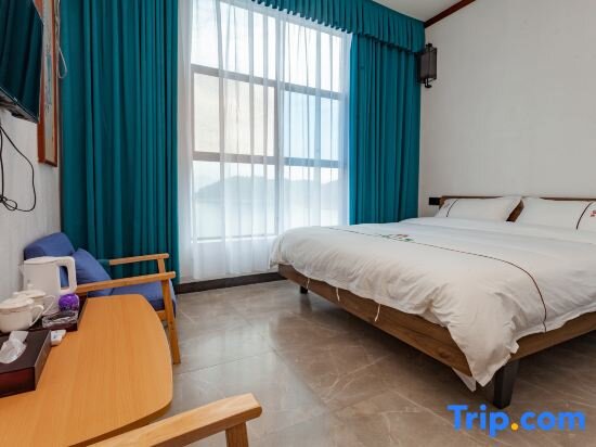 Standard Doppel Zimmer mit Seeblick Bali Mystique Hotel and Apartments