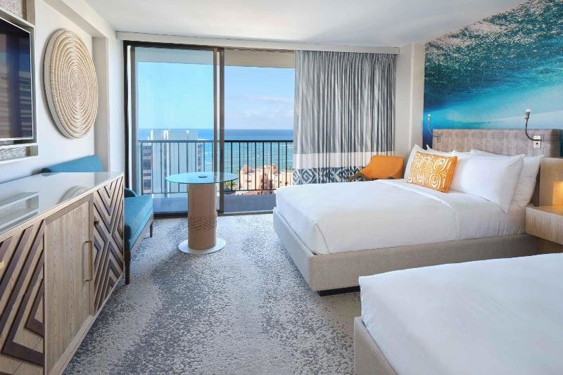 Standard Double room with balcony and with ocean view OUTRIGGER Waikiki Beachcomber Hotel
