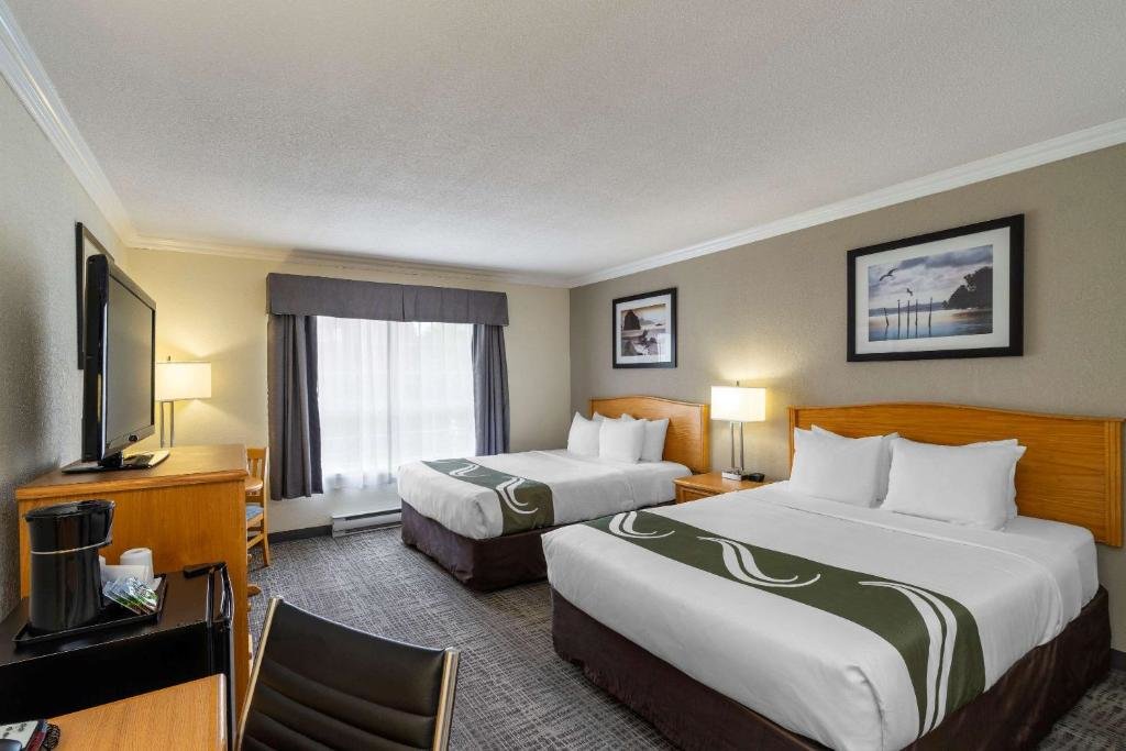 Camera Superior Quality Inn Downtown Inner Harbour