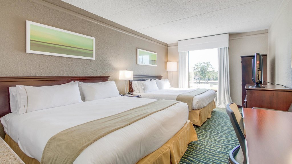 Standard Double room Holiday Inn Express Hotel & Suites Midlothian Turnpike, an IHG Hotel