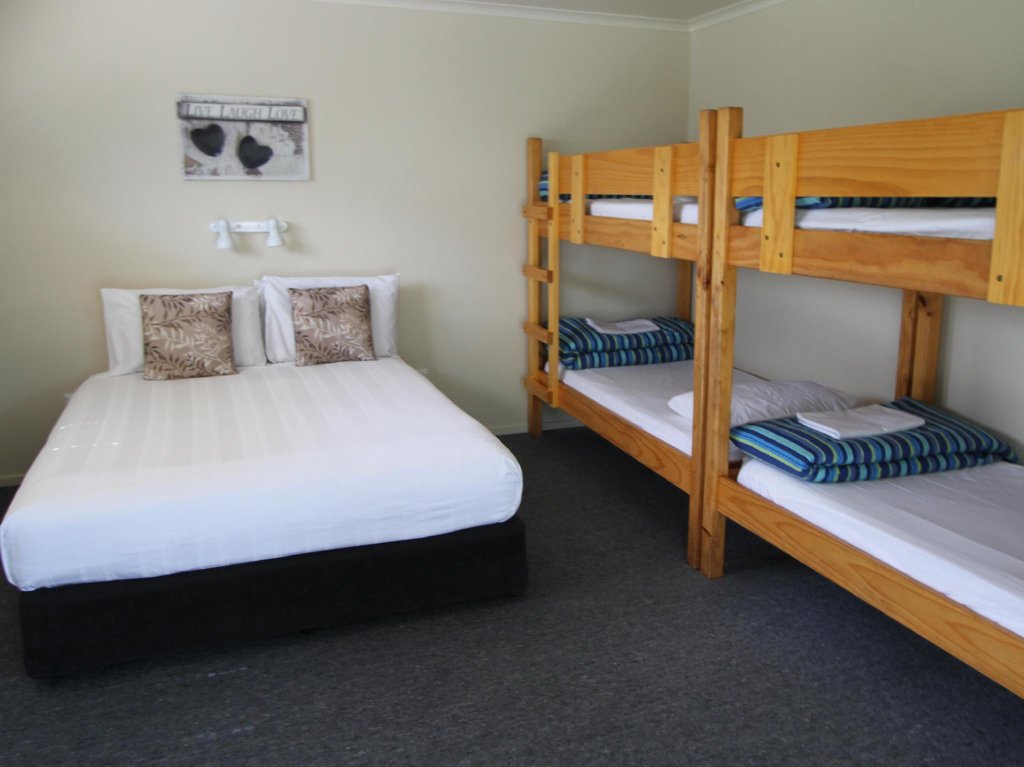 Номер Standard Lake Taupo Holiday Resort