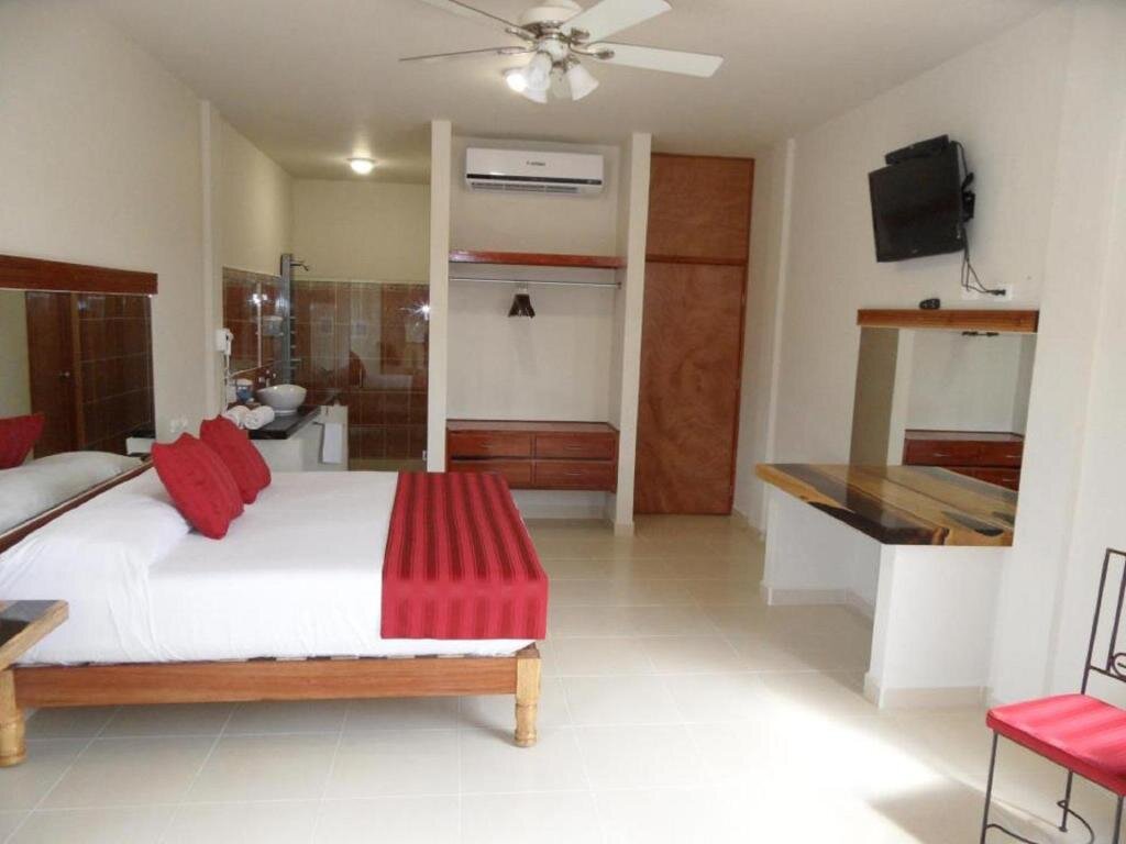 Junior-Suite Hotel Paraso Inn