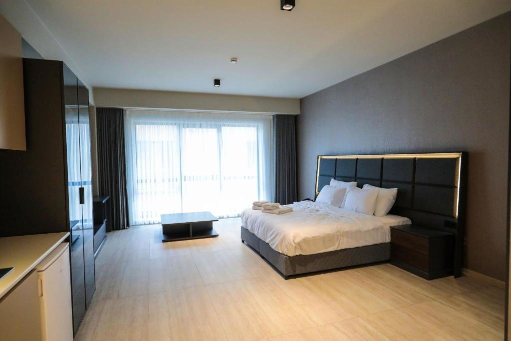 Deluxe Double room with balcony Hotel54 Luxury Suite
