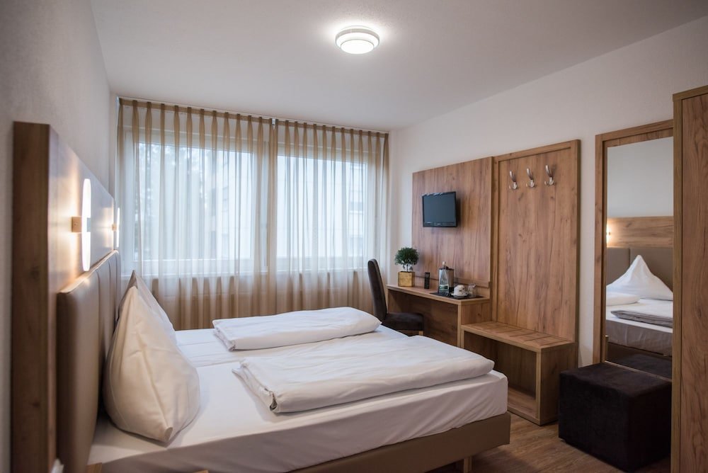 Confort double chambre Hotel Leo