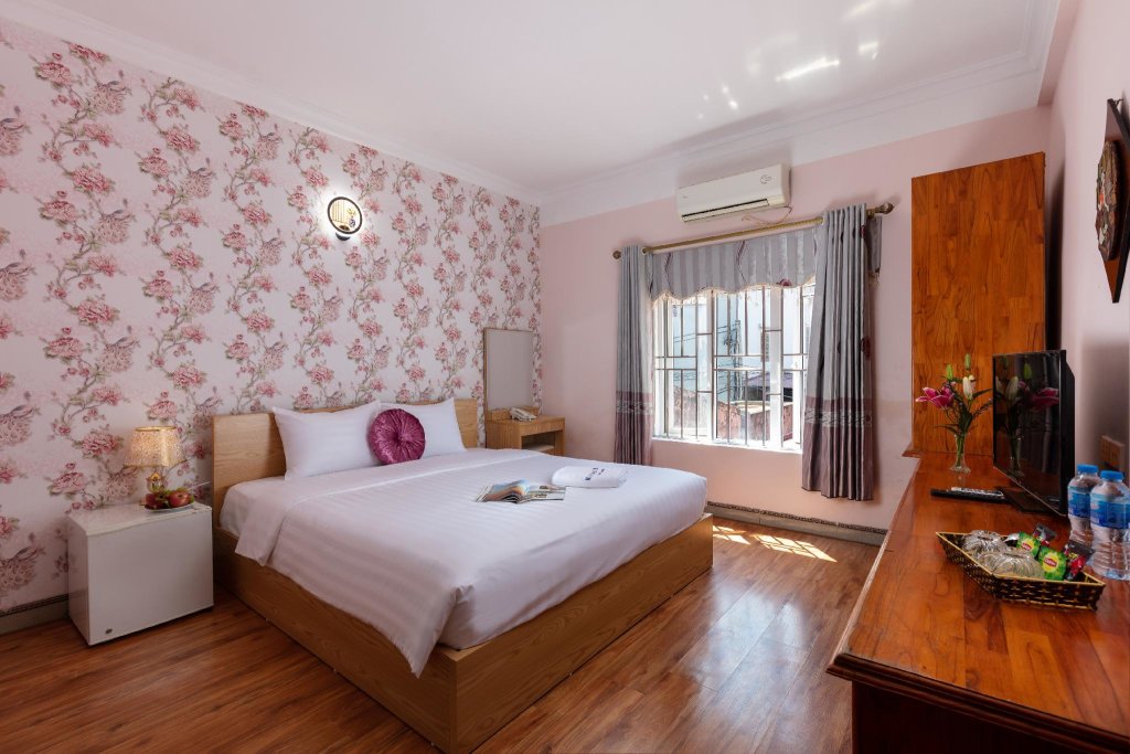 Deluxe Doppel Zimmer mit Stadtblick Airport Hotel Hanoi - Convenient & Friendly