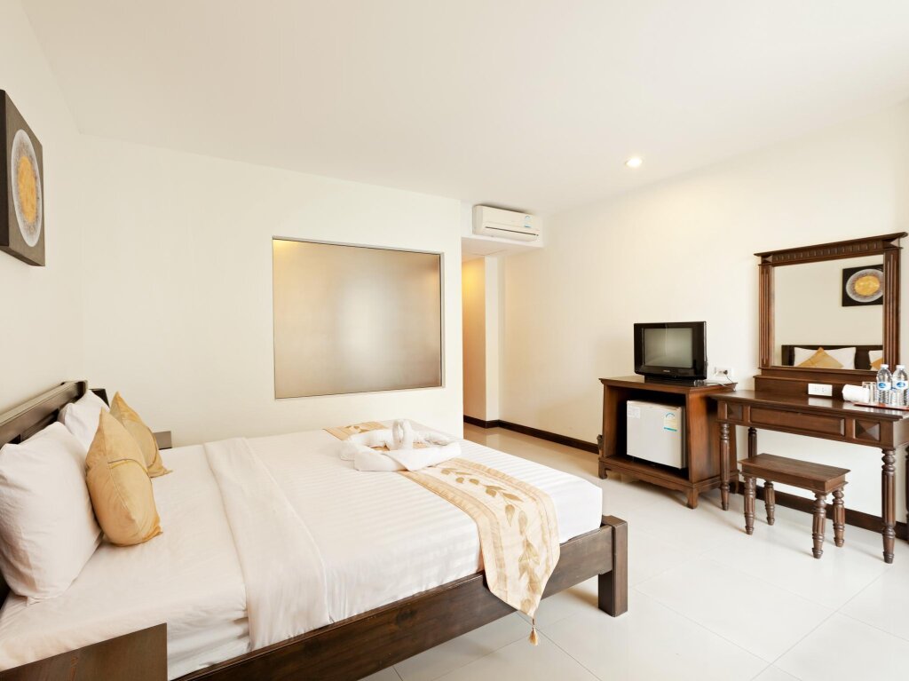 Номер Standard с 4 комнатами Garden Phuket Hotel