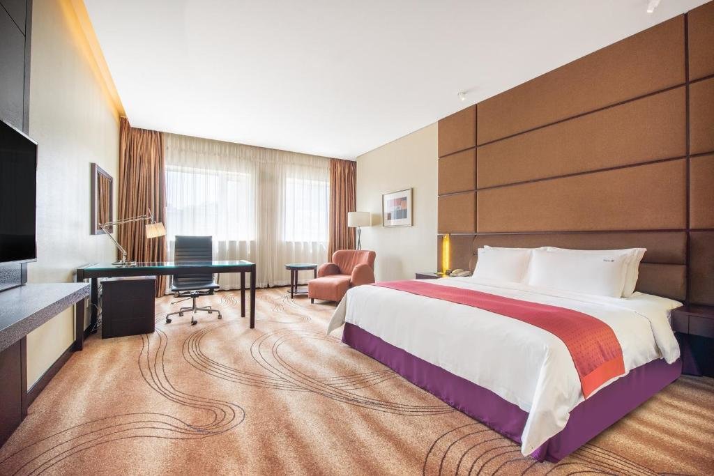 Номер Premium Holiday Inn Beijing Chang An West, an IHG Hotel