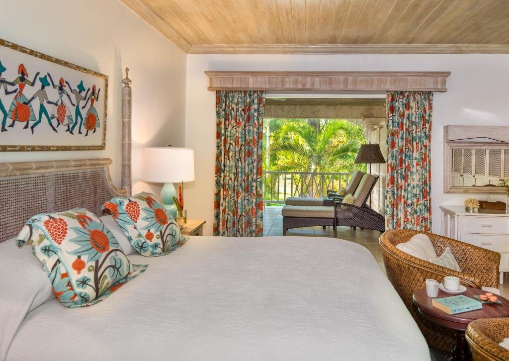 Standard Single room with garden view Coral Reef Club