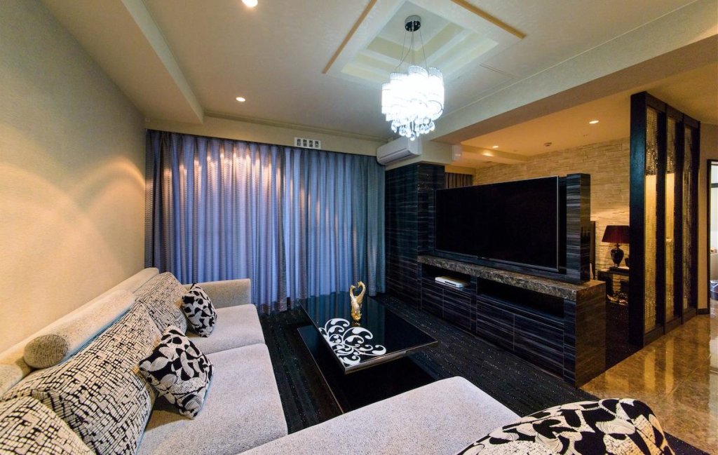Executive Double room with balcony Secret House Makishi