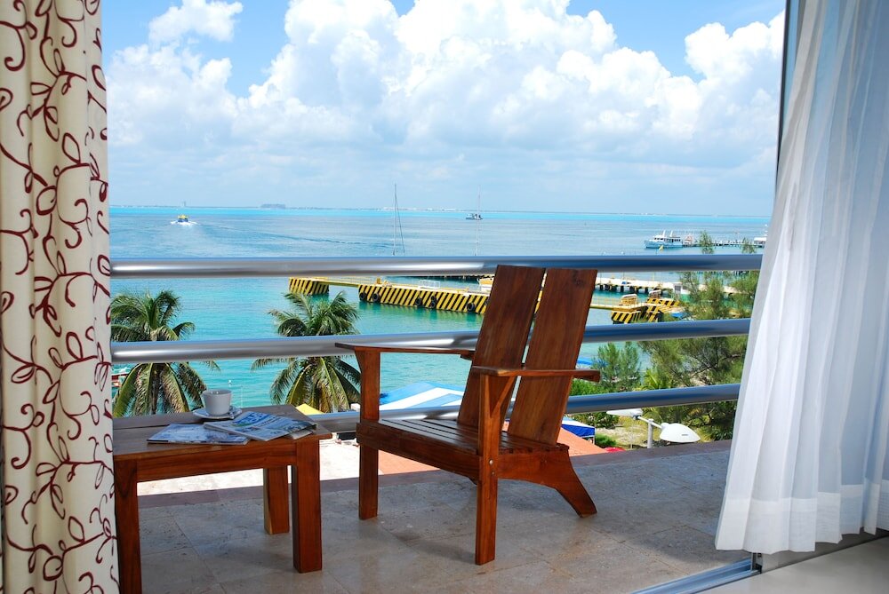 Двухместный номер Deluxe с балконом и с видом на залив Hotel Bahia Chac Chi