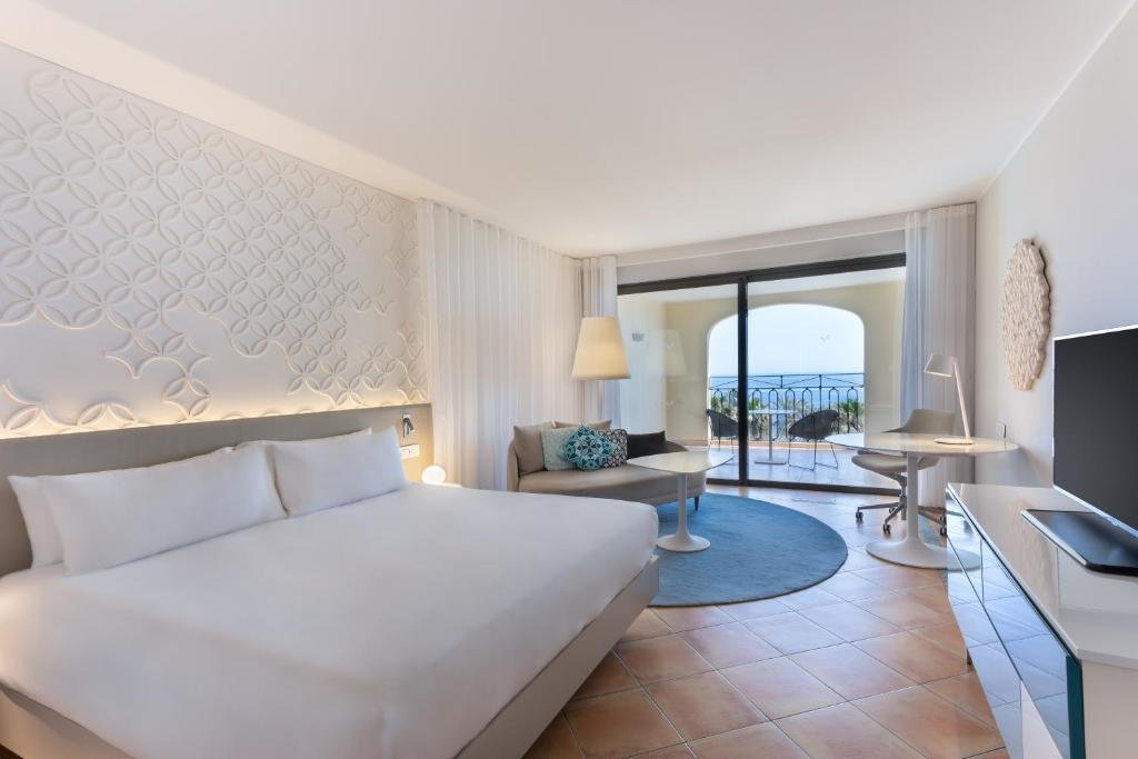 Deluxe Doppel Zimmer mit Meerblick Hilton Malta
